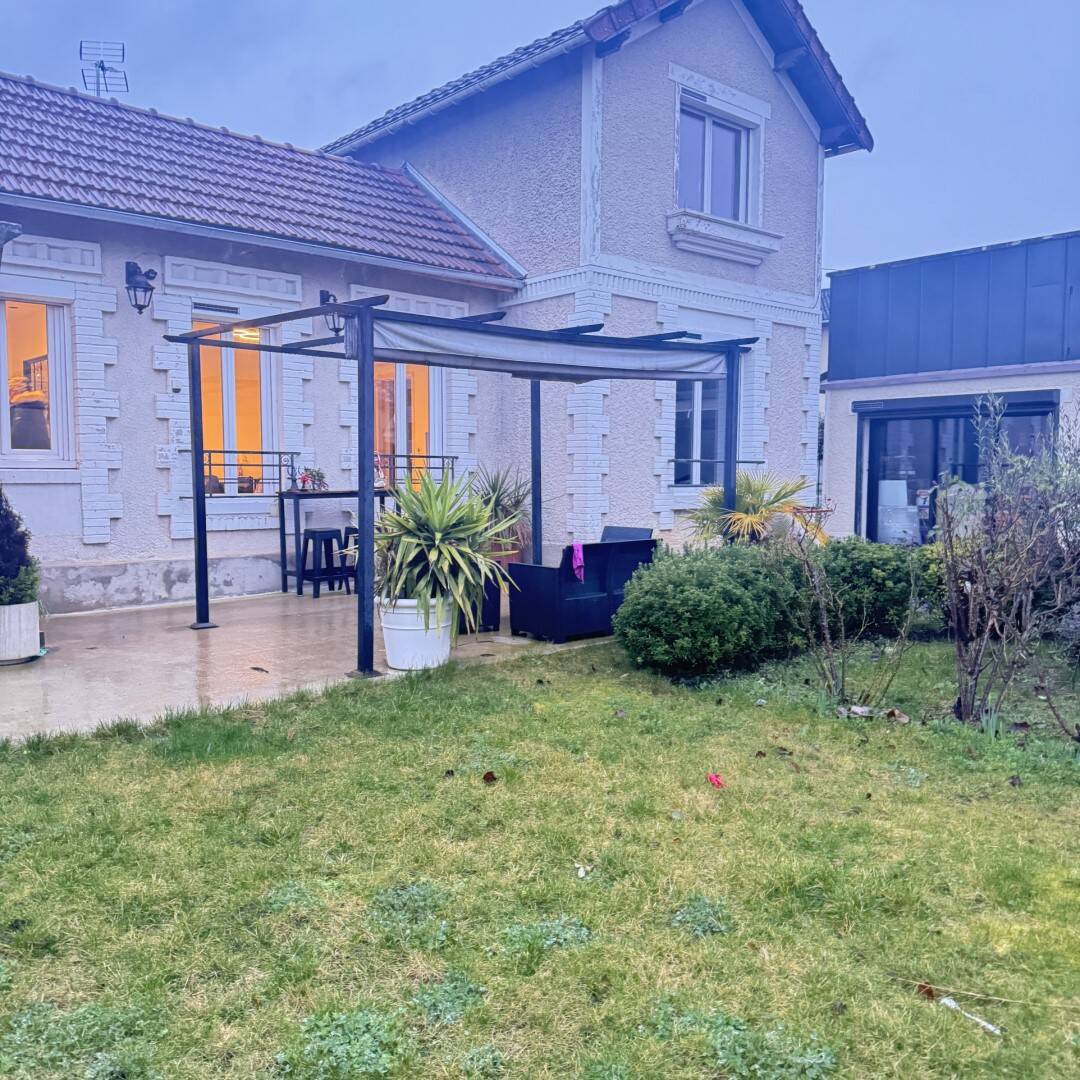 Maison à vendre, 109m², MONTIGNY LES CORMEILLES