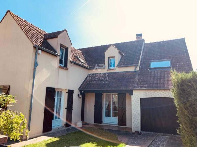 Maison à vendre, 131m², CERGY