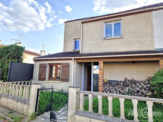 Maison à vendre 249 500 € 5 pièces 3 chambres 93 m² 173 m² de terrain Nord Menucourt 95180