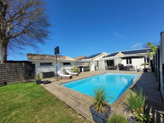 Villa à vendre 387 000 € 6 pièces 4 chambres 103 m² 800 m² de terrain Gastes 40160