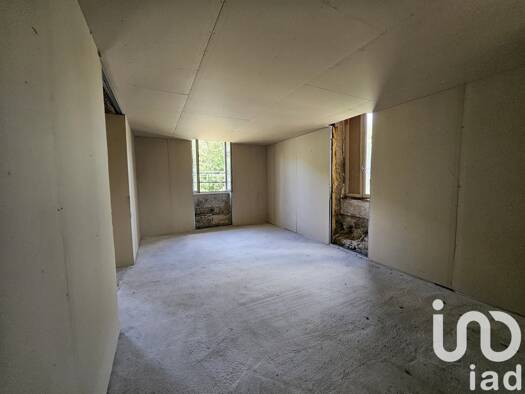 Duplex à vendre 61 900 € 4 pièces 3 chambres 105 m² Rossillon 01510