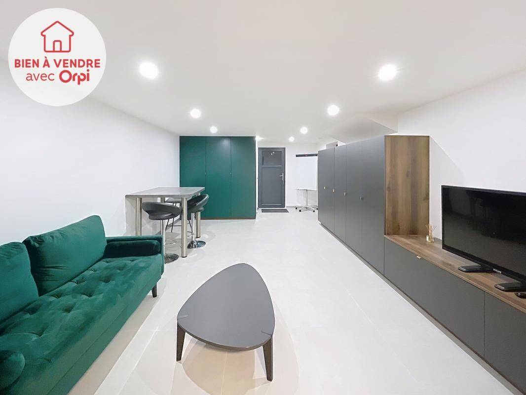 Maison à vendre, 197m², JUZIERS