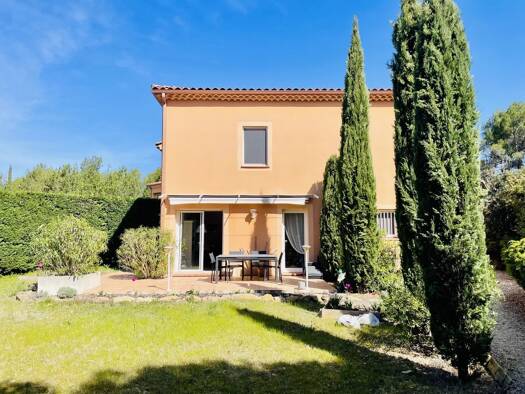 Villa à vendre 347 000 € 4 pièces 3 chambres 96 m² 250 m² de terrain Ouest Sud Vaison-la-Romaine 84110