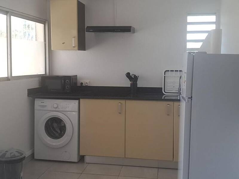 Maison à louer, 55m², LES ABYMES