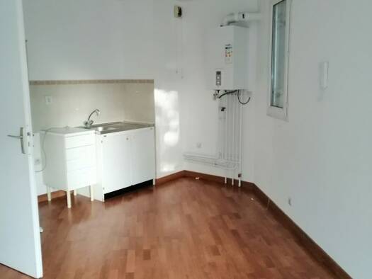 Appartement à vendre 179 000 € 2 pièces 1 chambre 37 m² RDC Saint-Thibault-des-Vignes 77400