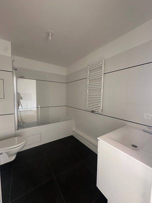 Maison à louer, 43m², COURBEVOIE