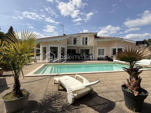Maison à vendre 375 000 € 7 pièces 5 chambres 156 m² 2 952 m² de terrain Saint-Vincent-de-Paul 40990