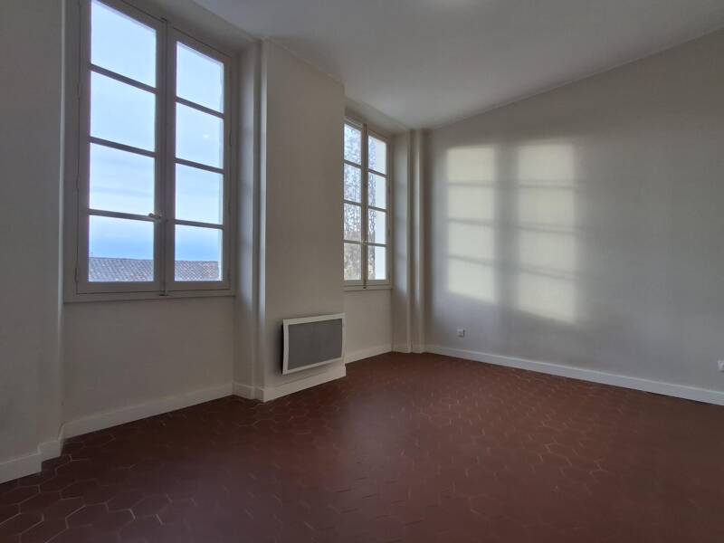 Maison à louer, 49m², MARSEILLE 6E