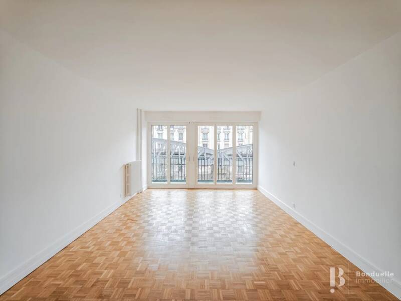 Maison à louer, 80m², PARIS 15E