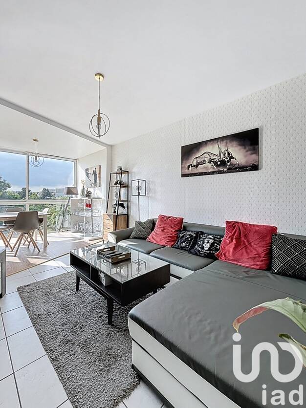 Appartement à vendre 178 000 € 4 pièces 3 chambres 83 m² Dernier étage, Étage 3/3 Bernardière-Bellevue-Harlière Saint-Herblain 44800