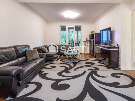 Maison à vendre 429 000 € 4 pièces 3 chambres 122 m² 472 m² de terrain Centre Ville-Calais Argenteuil 95100