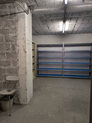 Local commercial à louer 300 € 19,1 m² de surface de vente Centre La Trinite 06340