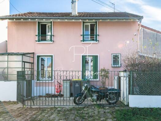 Maison à vendre 230 000 € 3 pièces 2 chambres 67,9 m² La Pyramide Brunoy 91800