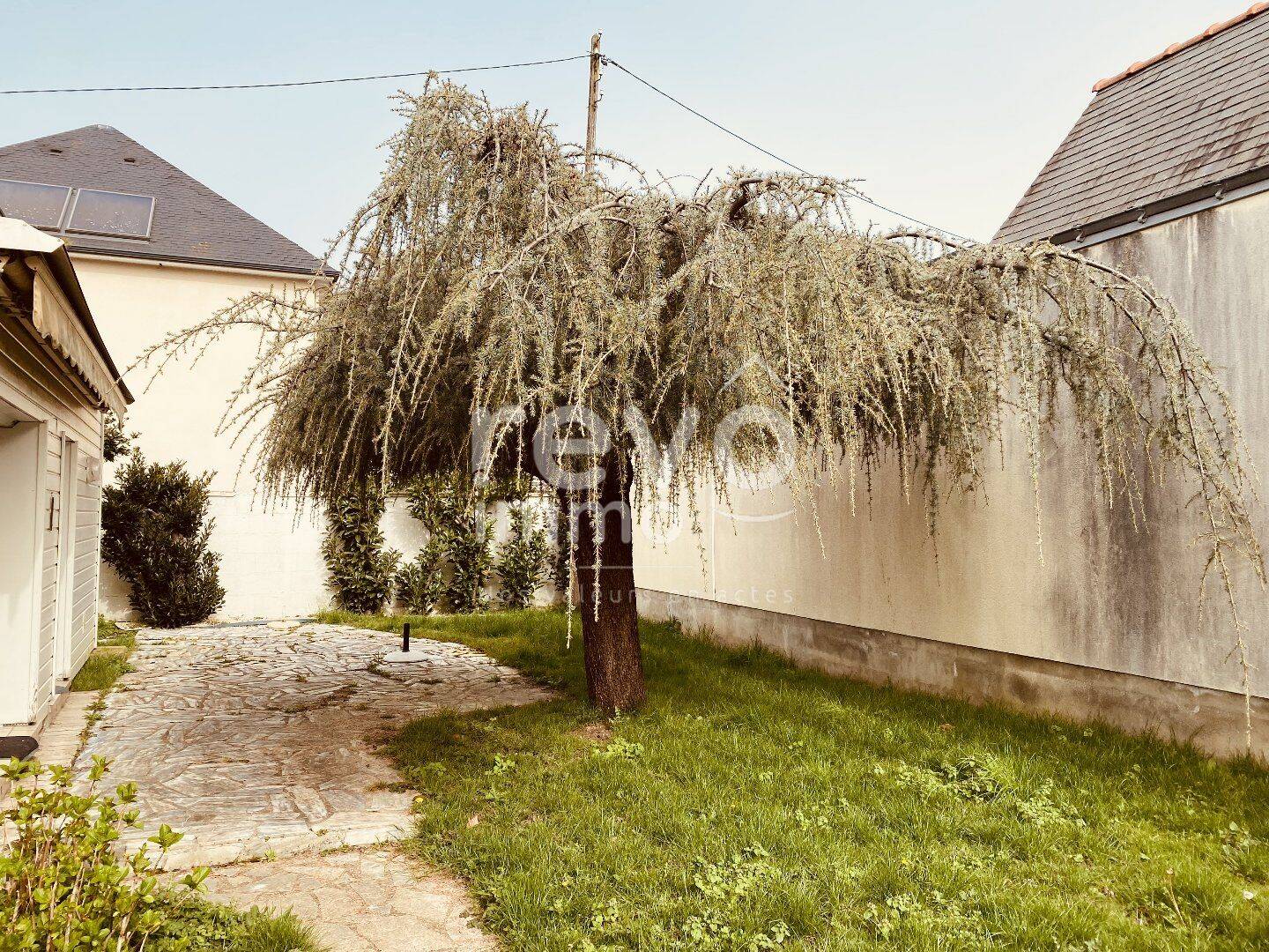 Maison de plain-pied meublée, proche centre-ville — 8