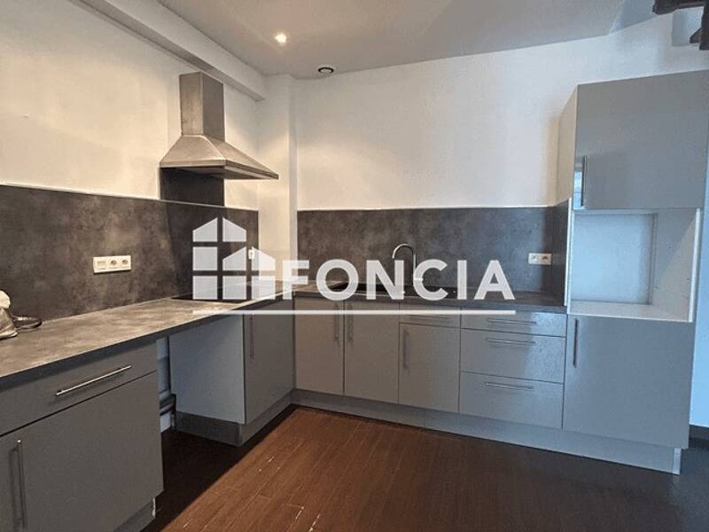 Maison à louer, 73m², ORANGE