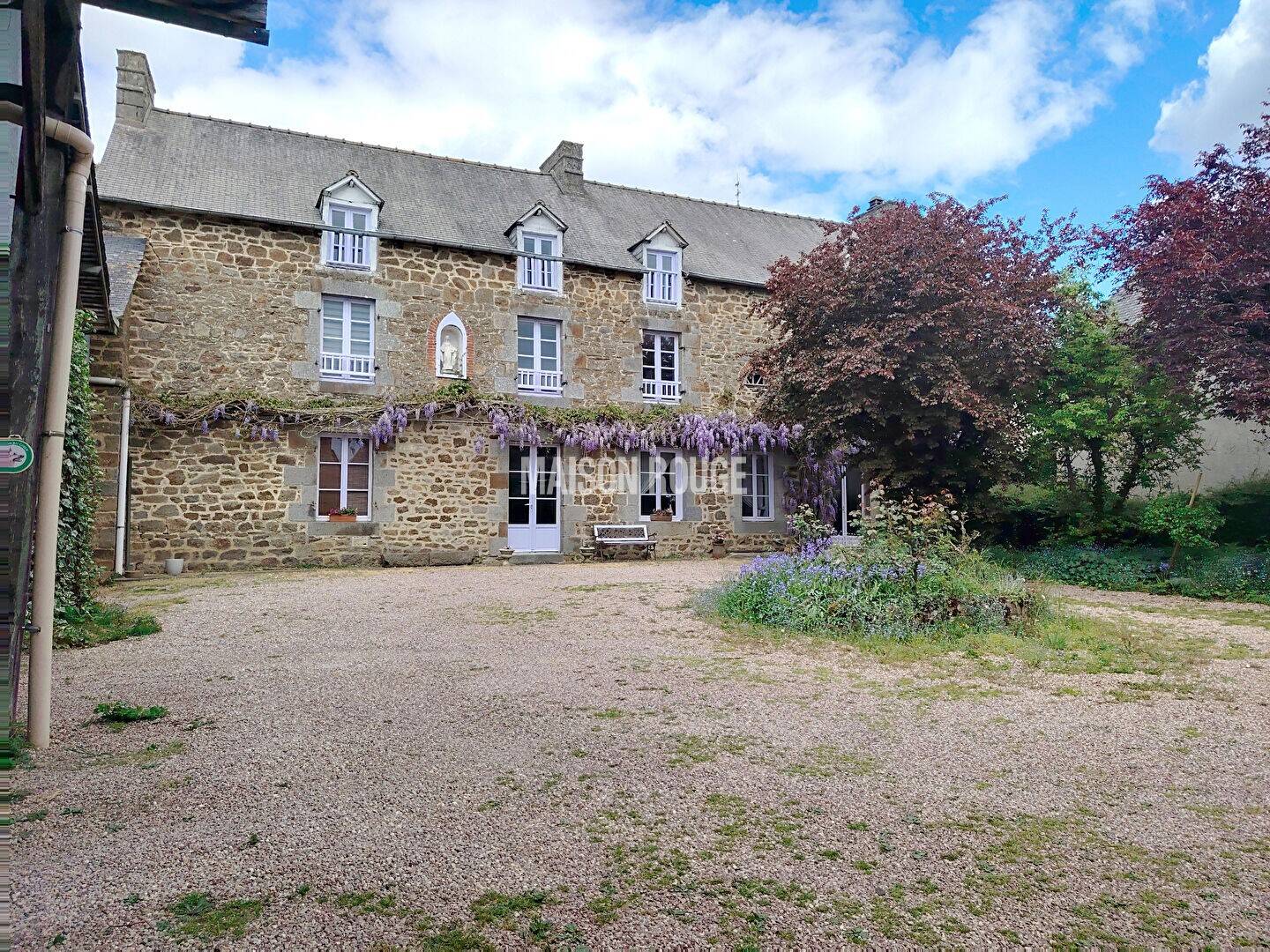 Maison à vendre, 415m², LA CHAPELLE AUX FILTZMEENS