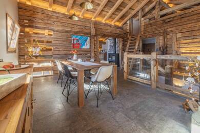 Chalet à vendre 1 300 000 € 4 pièces 3 chambres 145 m² 2 000 m² de terrain Les Saisies 73620