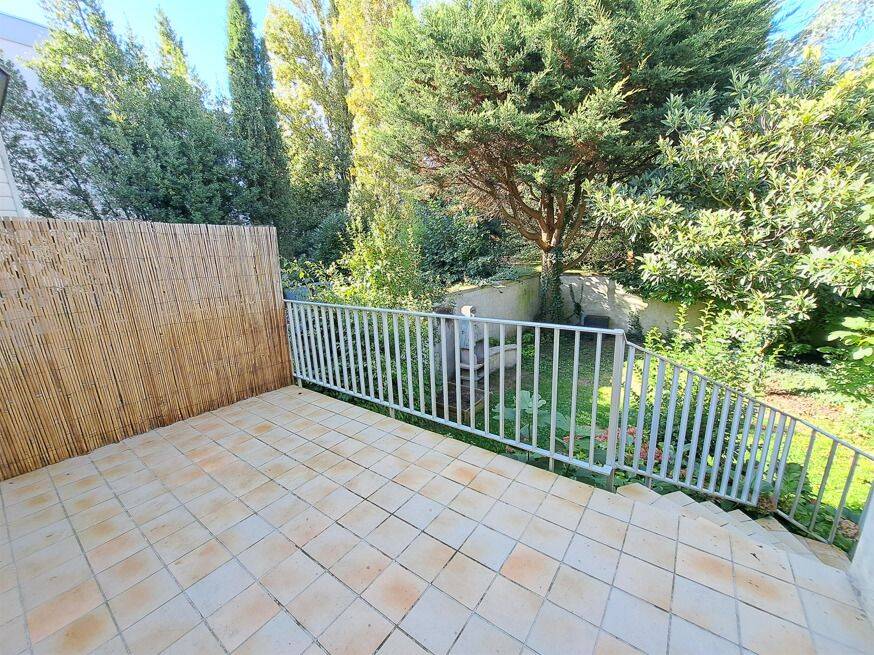 AGREABLE MAISON NANTAISE DE 4 CHAMBRES AVENUE DE LA CLOSE — 3