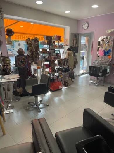 Local commercial avec bail commercial 50 m² de surface de vente Sainte Anne Vence 06140