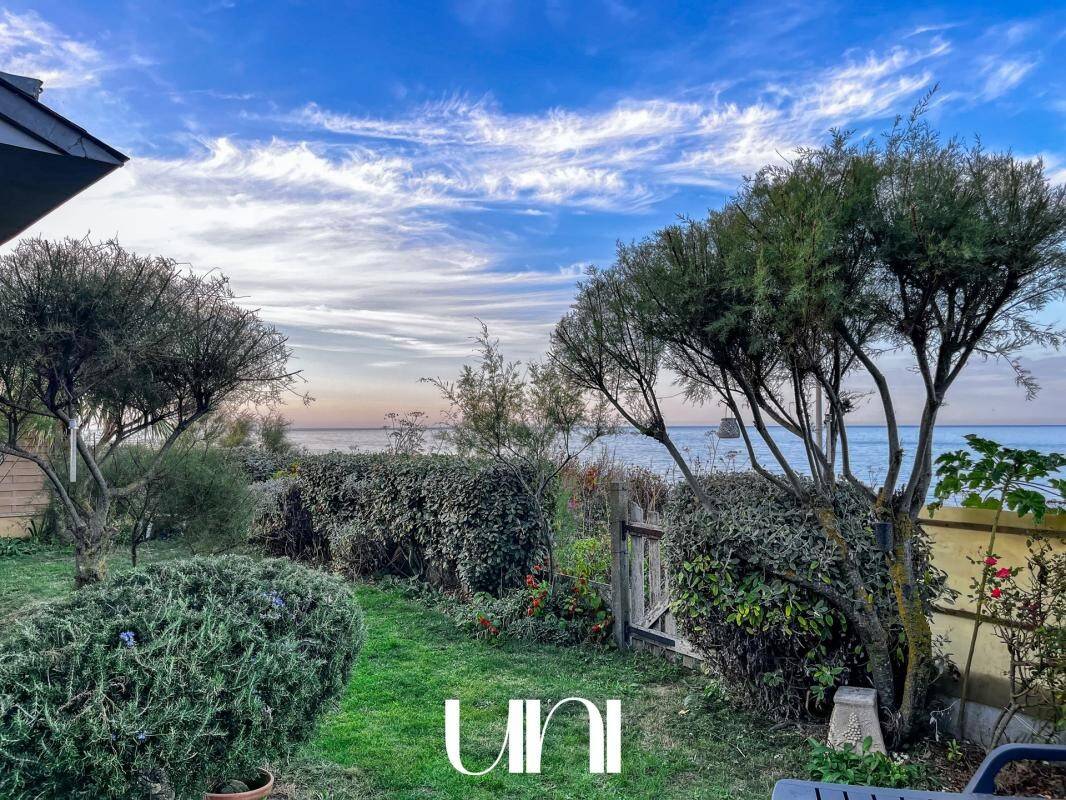 Maison à vendre, 237m², LUC SUR MER
