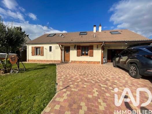 Maison à vendre 339 900 € 5 pièces 4 chambres 90 m² 792 m² de terrain Saint-Pathus 77178