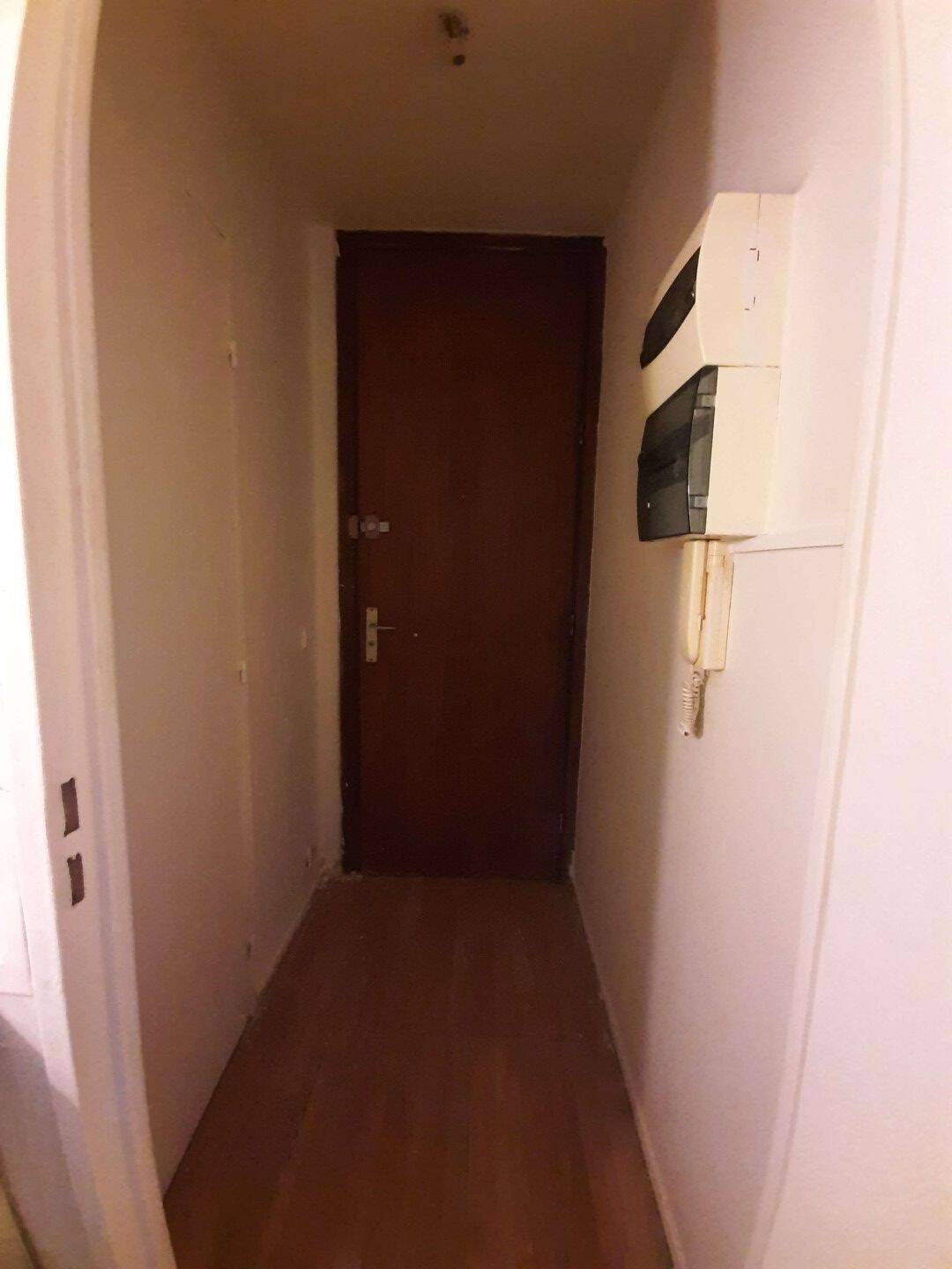 Maison à louer, 15m², COURBEVOIE