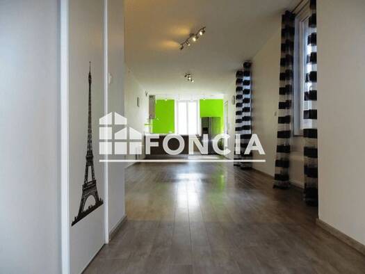 Appartement à louer 580 € 3 pièces 2 chambres 80,66 m² RDC Sainte Marie Sud Oloron-Sainte-Marie 64400