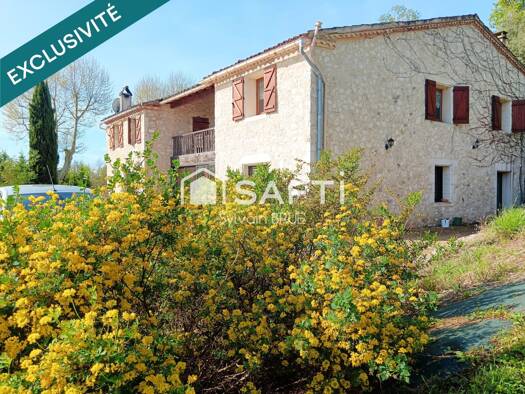 Maison à vendre 269 000 € 8 pièces 6 chambres 250 m² 2 448 m² de terrain Lauzerte 82110