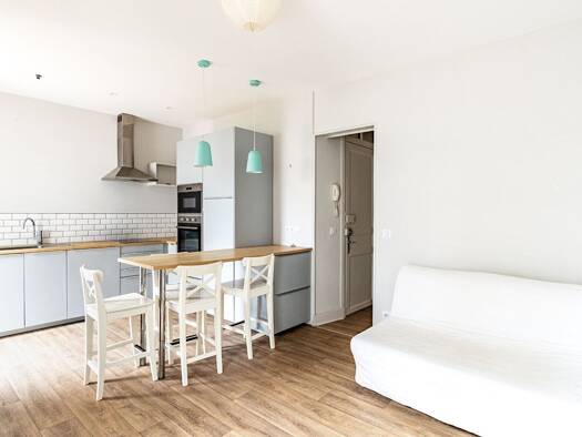 Appartement à vendre 276 600 € 2 pièces 1 chambre 37,86 m² Étage 1/2 Centre Ville Saint-Jean-de-Luz 64500