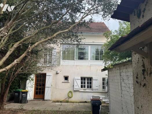 Maison à vendre 690 000 € 4 pièces 3 chambres 110 m² 483 m² de terrain Saint-Maurice 94410