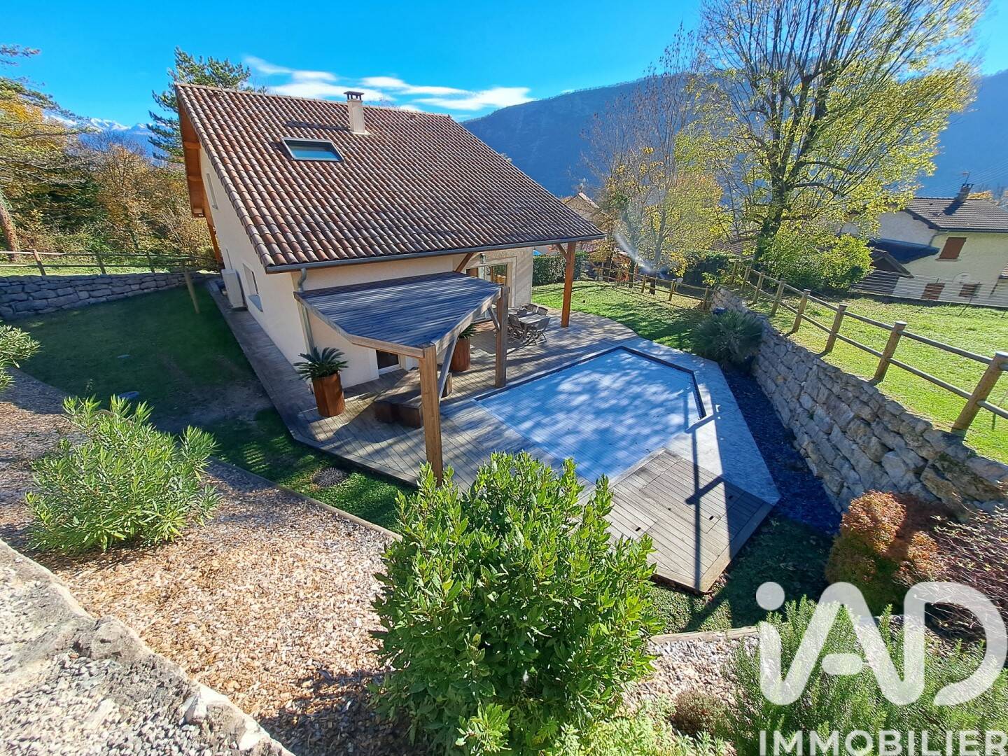 Maison à vendre, 143m², SAINT PAUL DE VARCES
