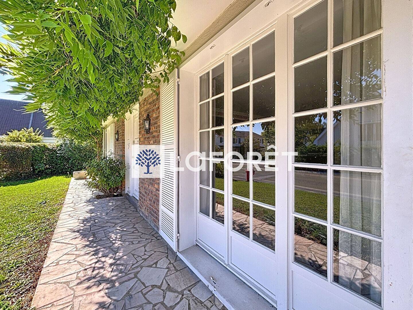 Maison à vendre, 198m², SAINT NOM LA BRETECHE