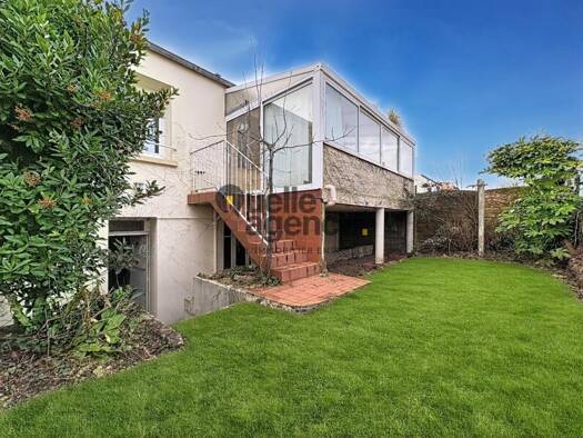 Maison à vendre 183 250 € 4 pièces 2 chambres 102 m² 198 m² de terrain Lambézellec Brest 29200