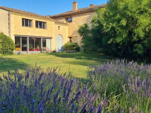 Maison à vendre 1 330 000 € 7 pièces 4 chambres 310 m² 4 500 m² de terrain Charbonnières-Montagnié Villeneuve-Lès-Avignon 30400