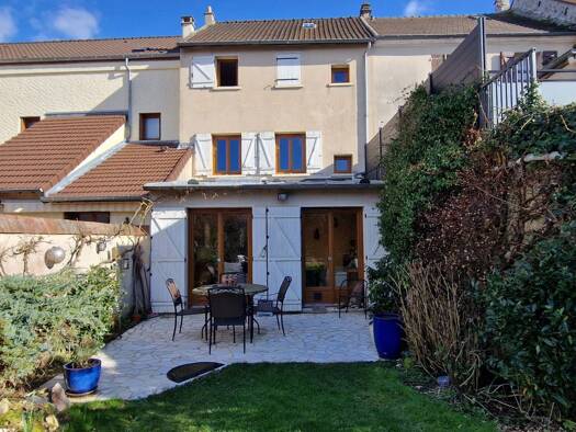 Maison à vendre 299 000 € 5 pièces 3 chambres 119 m² 347 m² de terrain Marly-la-Ville 95670