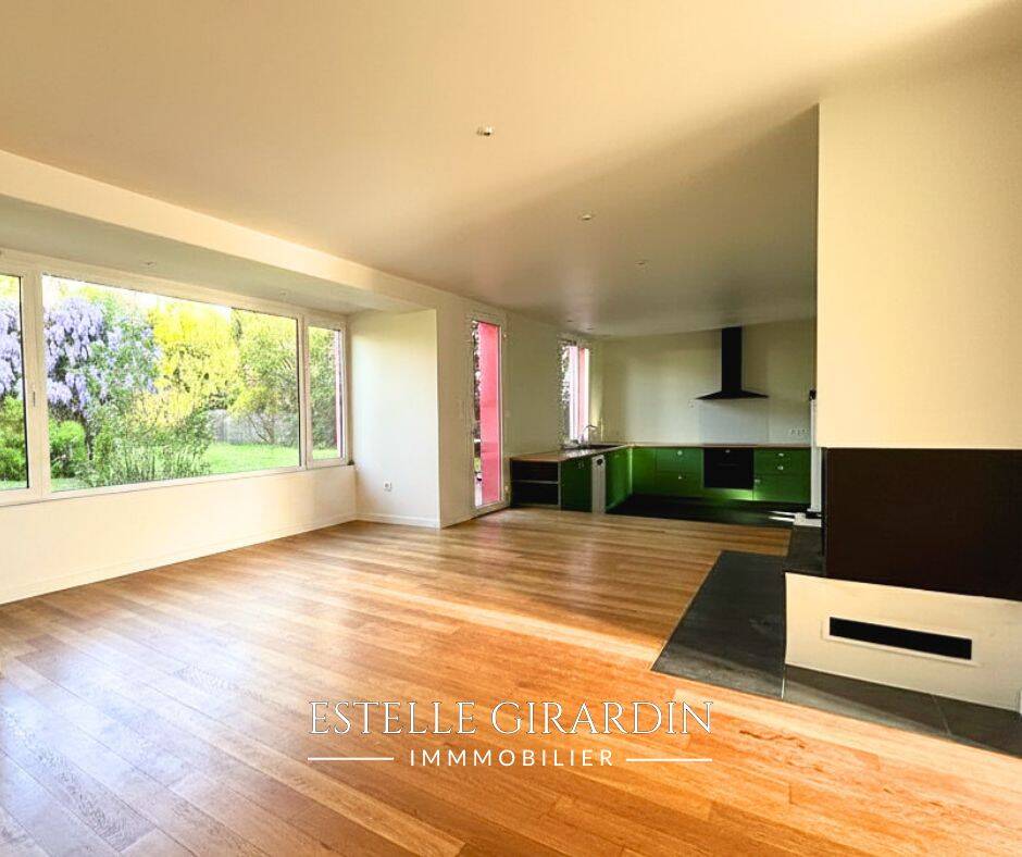 Maison 7 pièces — 1