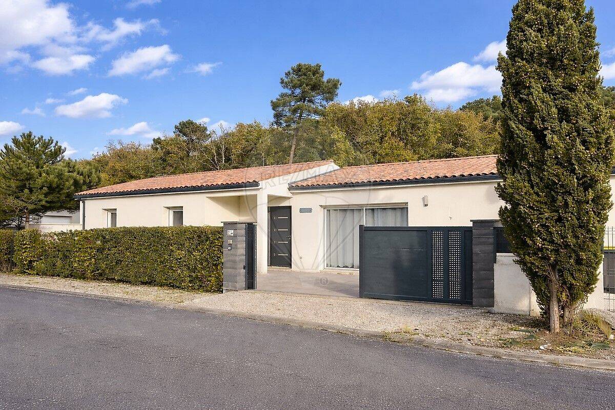 Maison à vendre, 110m², LES MATHES