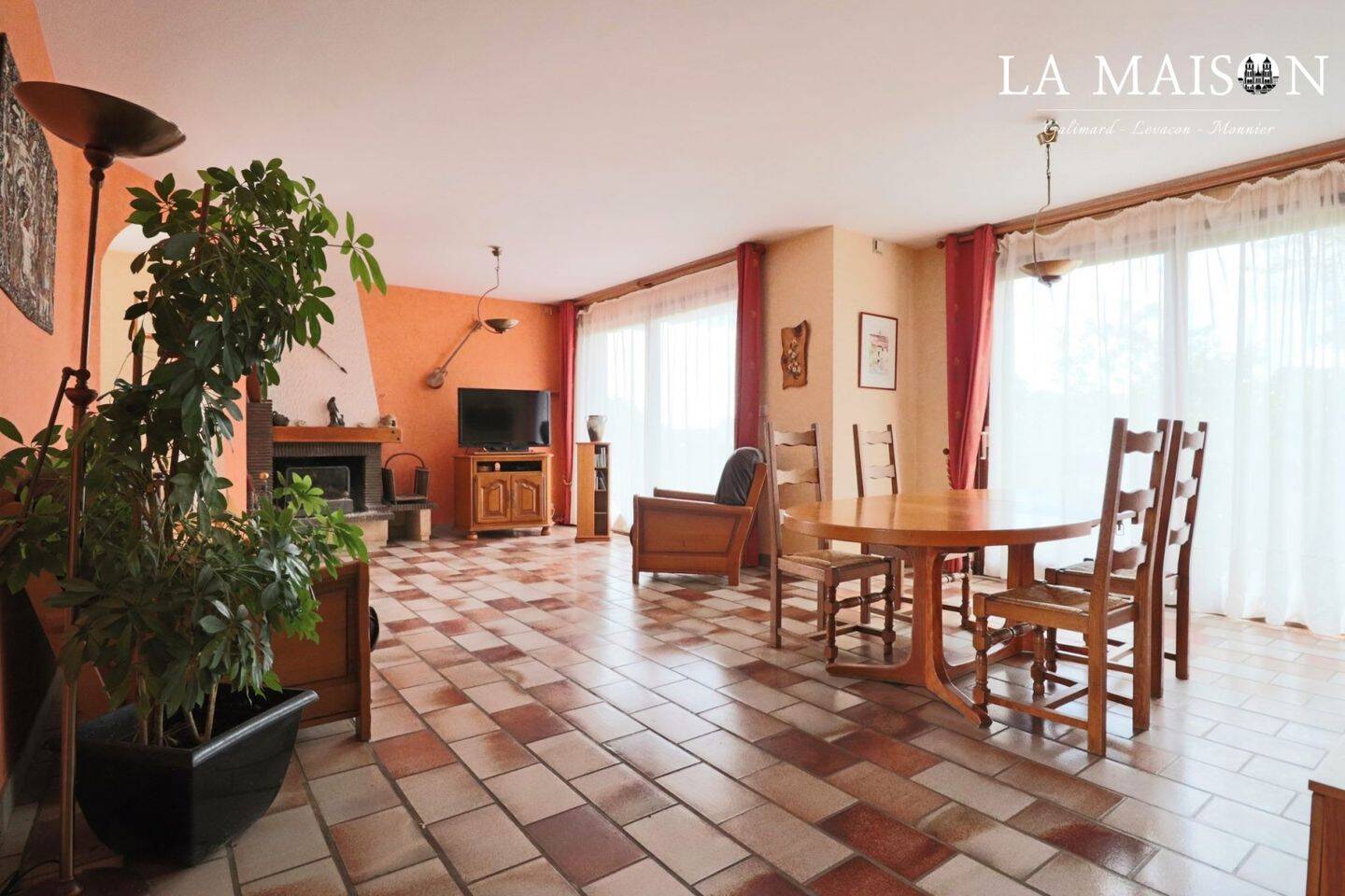 Maison à vendre, 124m², HAUTEVILLE LES DIJON