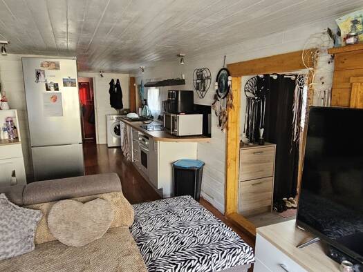 Chalet à vendre 57 000 € 4 pièces 3 chambres 60 m² Le Castellet 83330