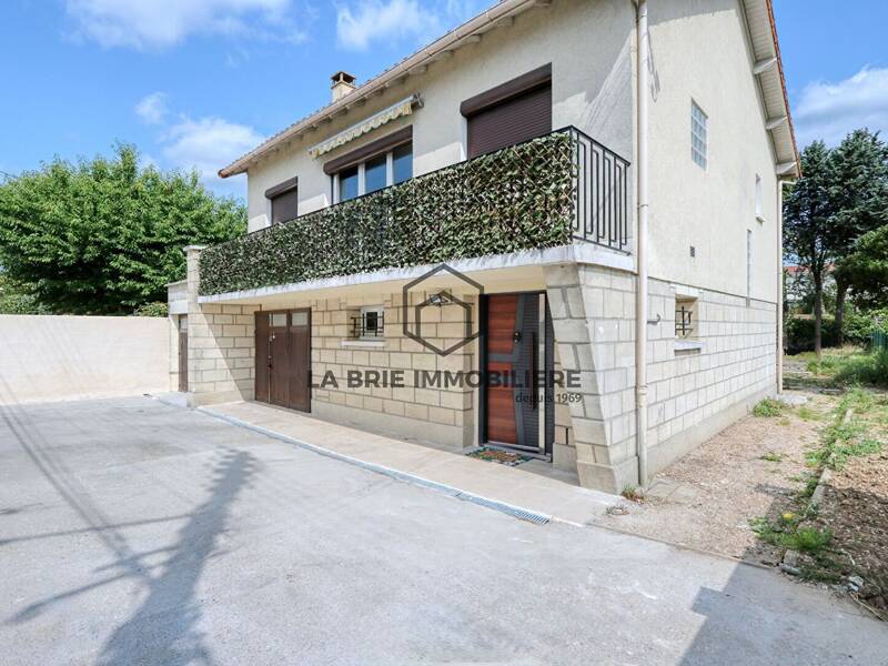 Maison à louer, 142m², VILLECRESNES