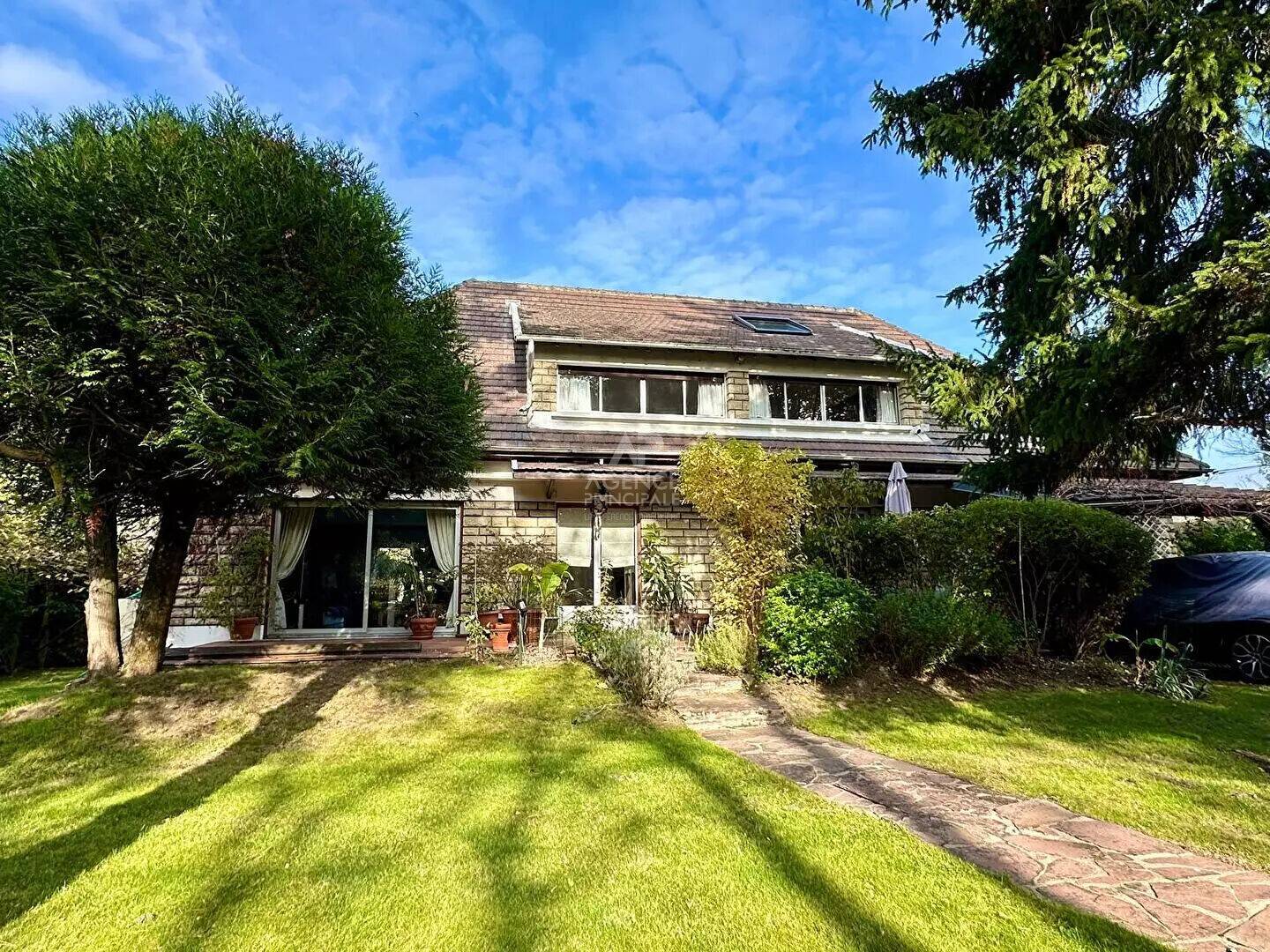 Maison à vendre, 221m², MAISONS LAFFITTE