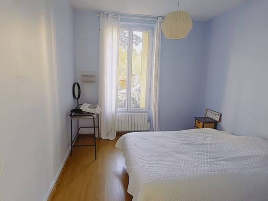 Appartement à vendre 212 000 € 3 pièces 2 chambres 50,23 m² RDC/4 Ivry Port Centre Ivry-sur-Seine 94200