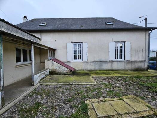 Maison à vendre 91 800 € 5 pièces 3 chambres 113 m² 150 m² de terrain Merelessart 80490