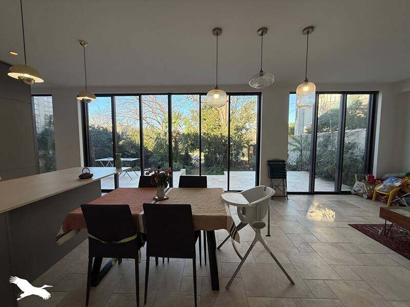 Maison à louer, 140m², MARSEILLE 4E