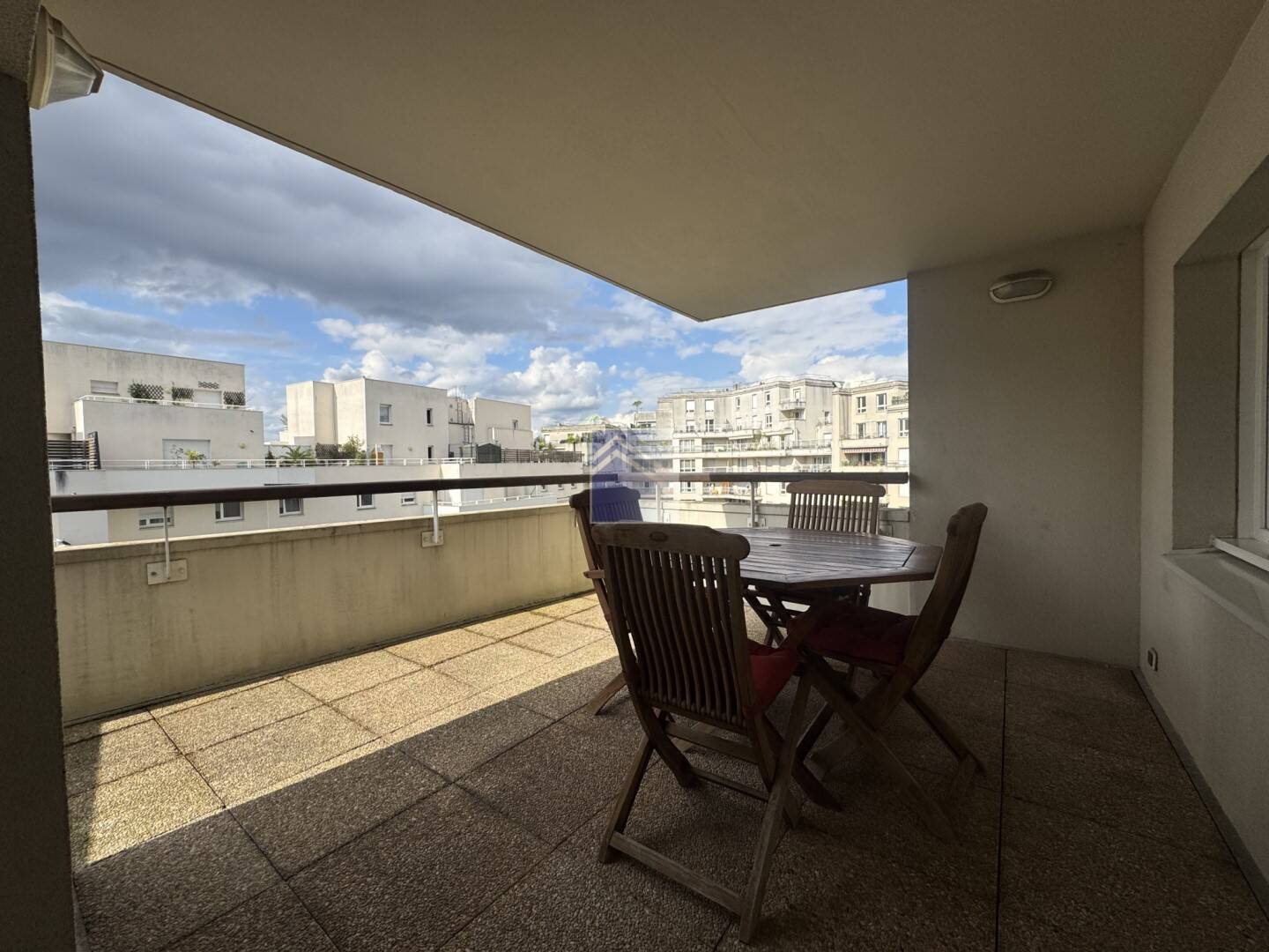 Maison à louer, 44m², COURBEVOIE