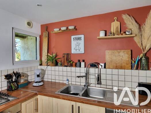 Maison à vendre 309 900 € 6 pièces 4 chambres 217 m² 3 532 m² de terrain Montréverd 85260