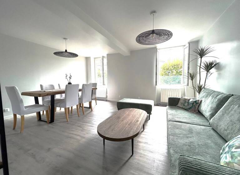 Duplex à louer 1 795 € 3 pièces 2<br/>chambres 73 m²<br/>superficie 1er<br/>étage Croissy-sur-Seine 78290