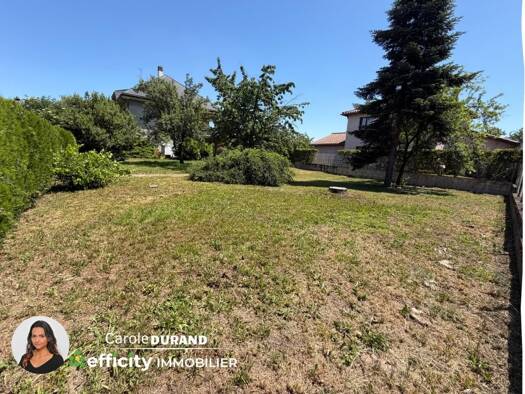 Terrain constructible à vendre 215 200 € 580 m² de terrain Centre-Max Barel-Centre Nord Vénissieux 69200