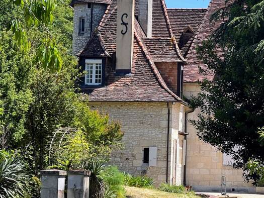 Maison à vendre 510 000 € 7 pièces 5 chambres 302 m² 27 978 m² de terrain Mussidan 24400