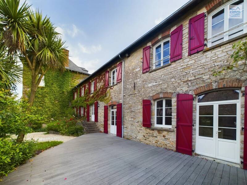 Maison à louer, 197m², BOURG DES COMPTES